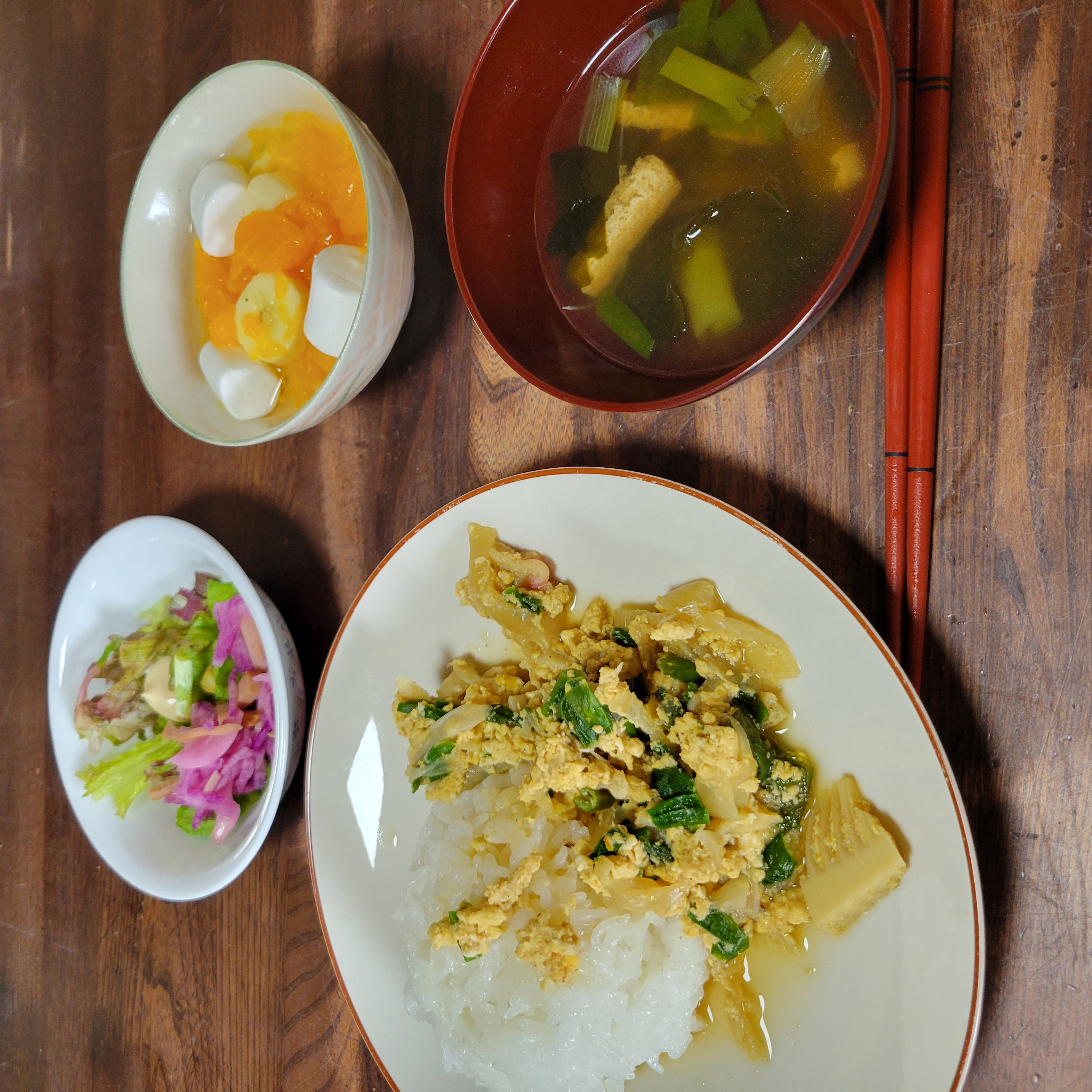 充実した昼食と送迎サービス